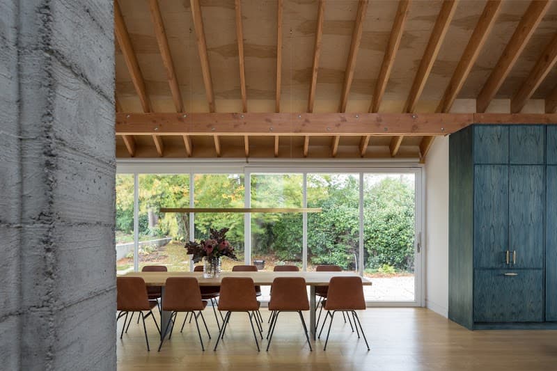 Robert Bourke Architects
