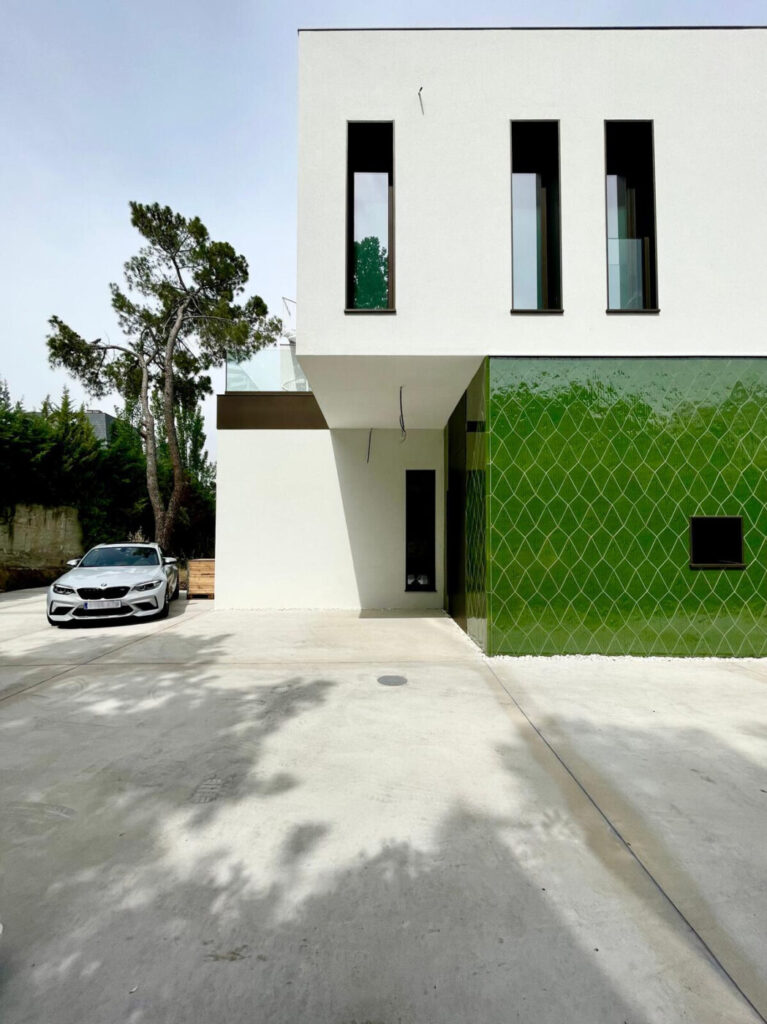 stunning sustainable houses Spain 767x1024